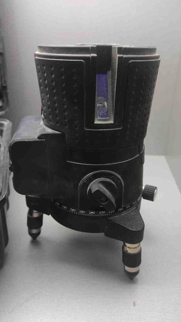 Лазерний рівень Dnipro-M ML-335G 14