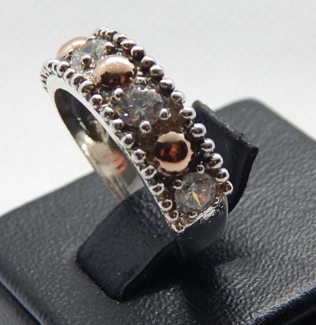 Серебряное кольцо с позолотой и цирконием (31445861) 1