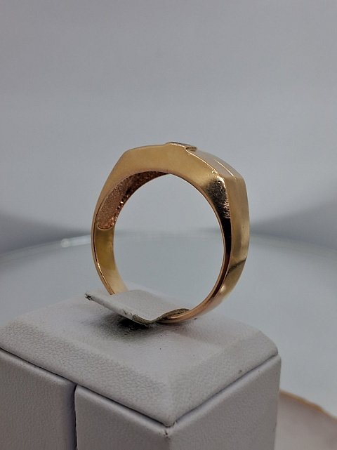 Перстень из красного и белого золота с цирконием и ониксом (33779546)  3