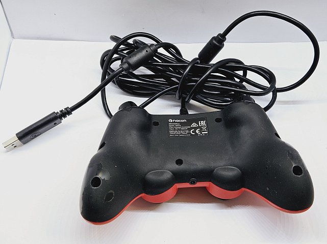 Геймпад Nacon Wired Compact Controller for PS4 1