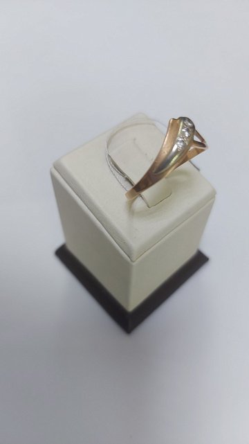 Кольцо из красного и белого золота с цирконием (33399300) 2