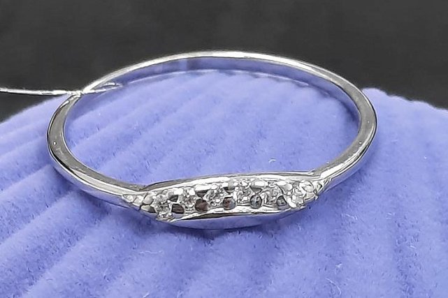 Серебряное кольцо с цирконием (31267136) 2