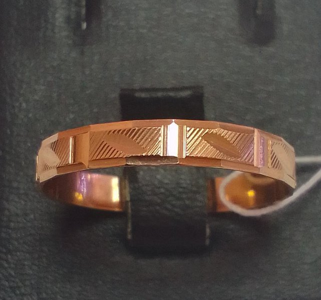 Обручальное кольцо из красного золота (32748325)  0