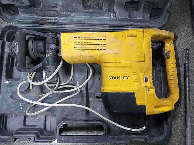 Отбойный молоток Stanley STHM10K  4