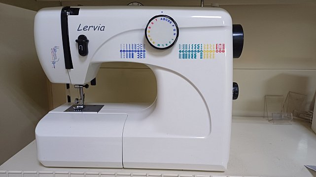 Швейна машинка Lervia KH 4000 0