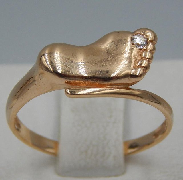Кольцо из красного золота с цирконием (28256008) 0