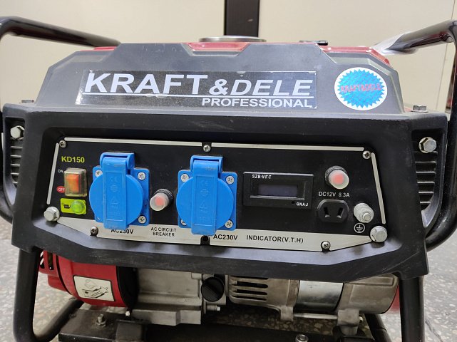Бензиновий генератор Kraft&Dele KD150 2