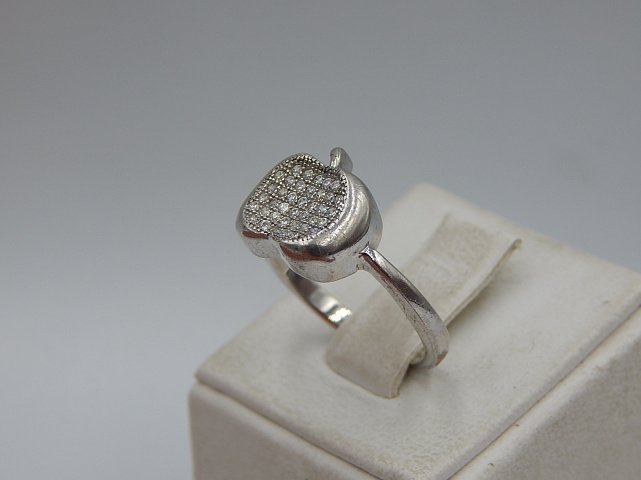 Серебряное кольцо с цирконием (24676150) 1