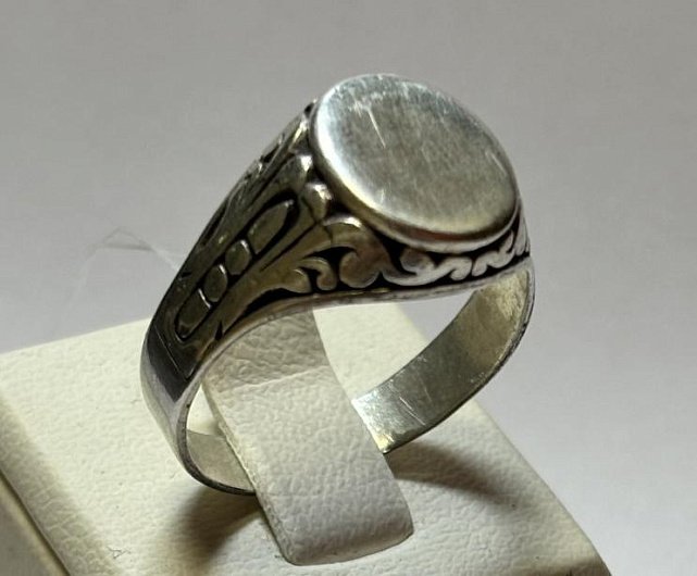Серебряное кольцо (33684265) 1