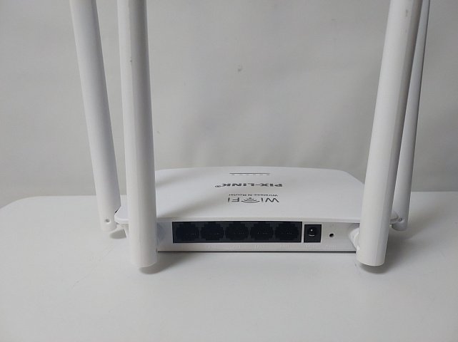 Wi-Fi роутер Pix-link LV-WR08 2