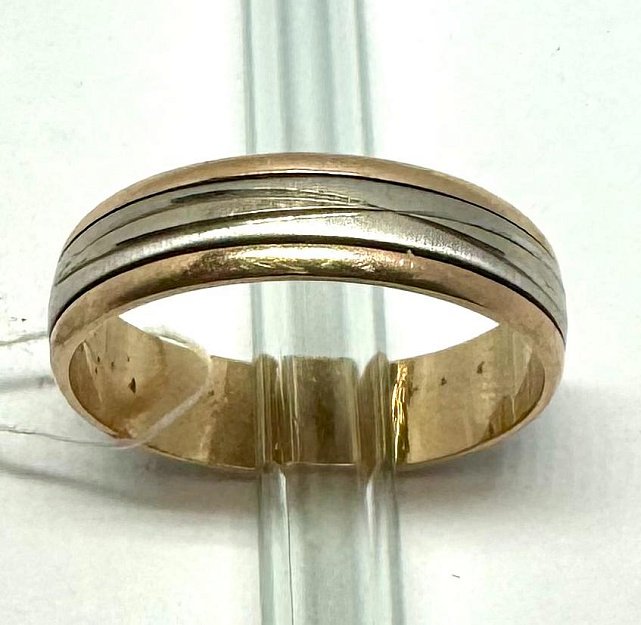 Обручальное кольцо из красного и белого золота (33938366)  0