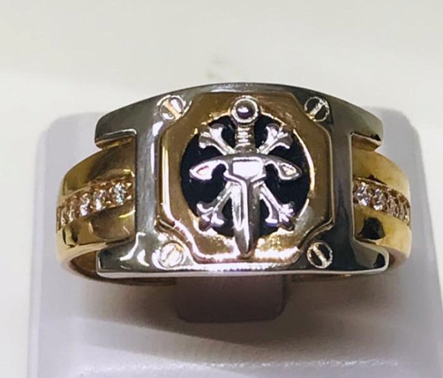 Перстень из красного и белого золота с ониксом и бриллиантом (-ми) (28668320) 0