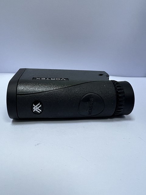 Лазерний далекомір Vortex Crossfire HD 1400 1