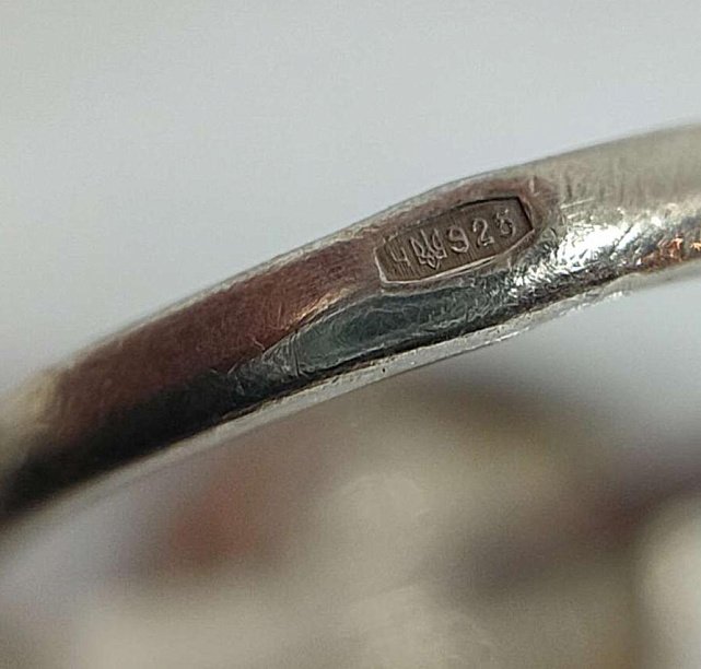 Серебряное кольцо с цирконием (33476233) 4
