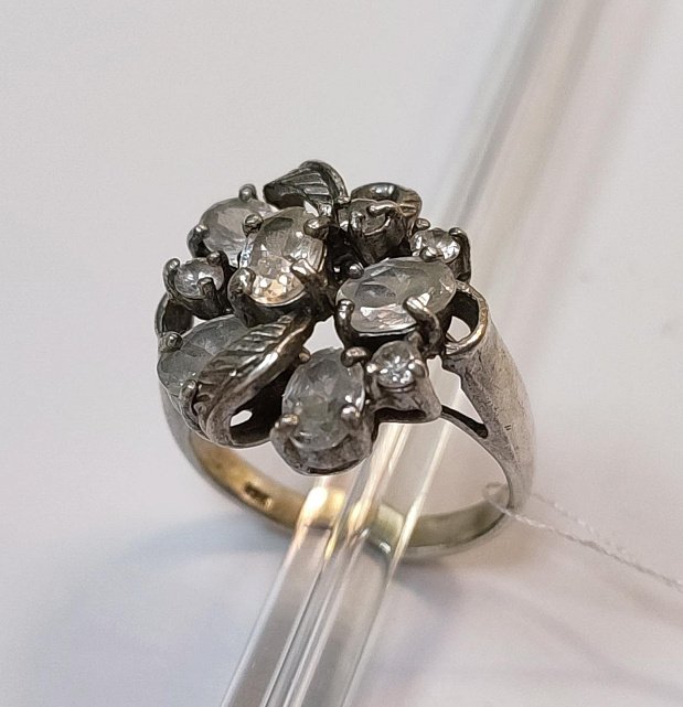 Серебряное кольцо с цирконием (33738747) 1