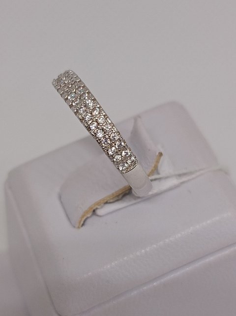 Серебряное кольцо с цирконием (33819505) 1