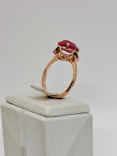 Кольцо из красного золота с корундом (33132363) 3