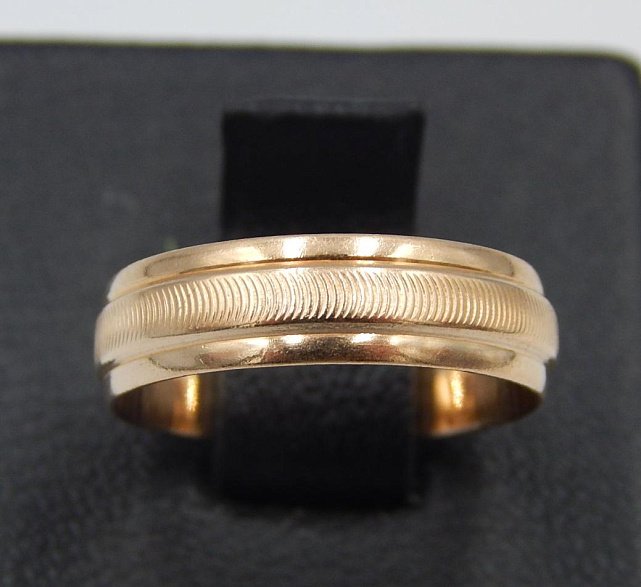 Обручальное кольцо из красного золота (30217484) 0