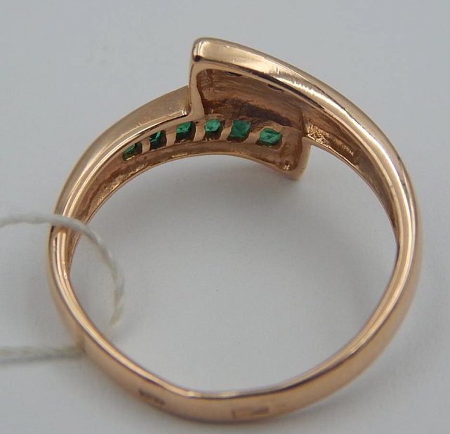 Кольцо из красного золота с изумрудом и бриллиантом (-ми) (28222068) 4