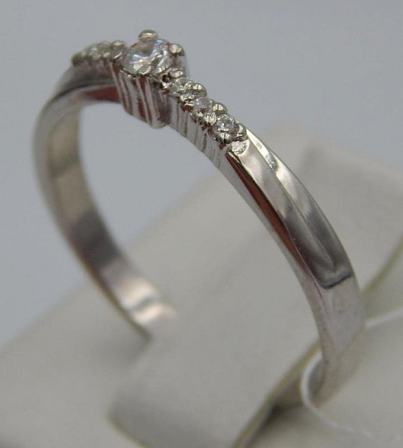 Серебряное кольцо с цирконием (28353475) 2
