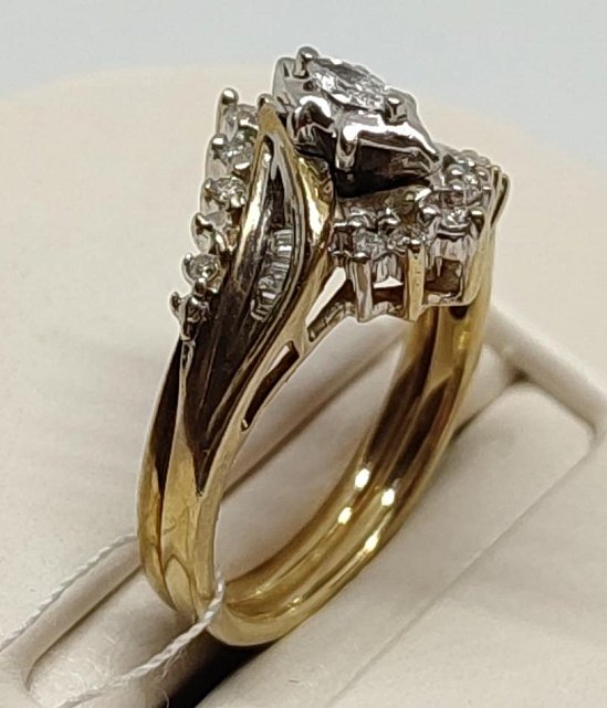 Кольцо из красного и белого золота с бриллиантом (-ми) (27417288) 2