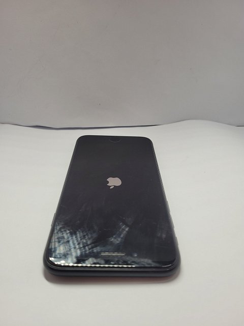 Apple iPhone 7 32Gb Jet Black 2