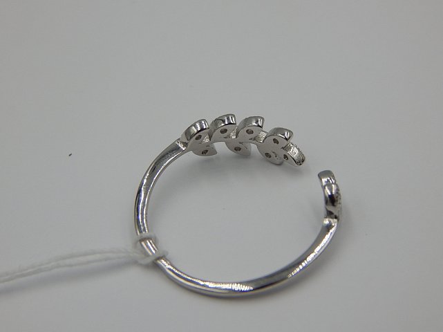 Серебряное кольцо с цирконием (30852215) 3