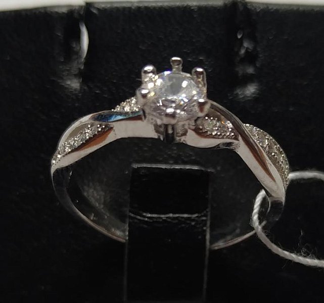Серебряное кольцо с цирконием (29443152) 1