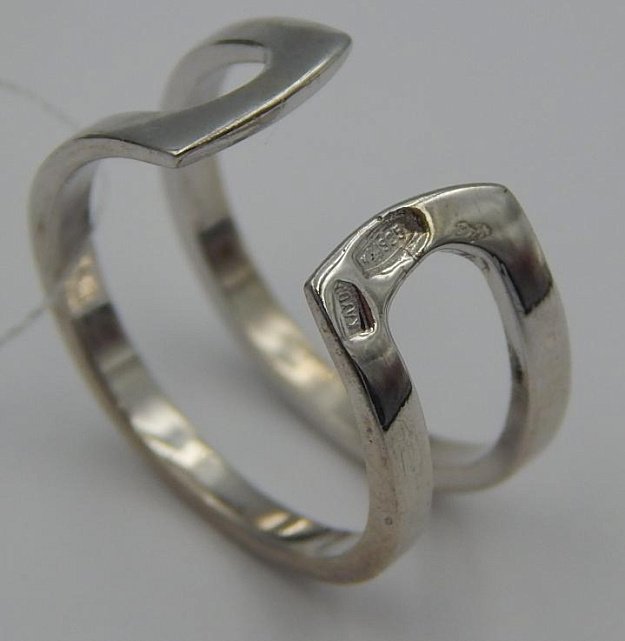 Серебряное кольцо (28128862) 2