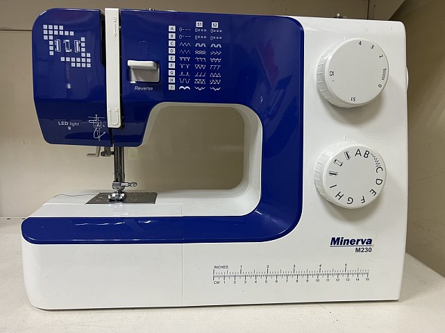 Швейна машинка Minerva M230 0