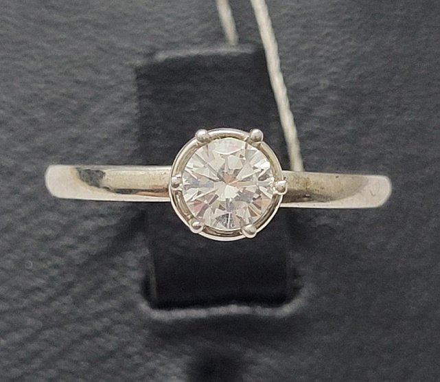 Серебряное кольцо с цирконием (30509901) 0