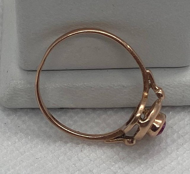 Кольцо из красного золота с корундом (30024528) 3