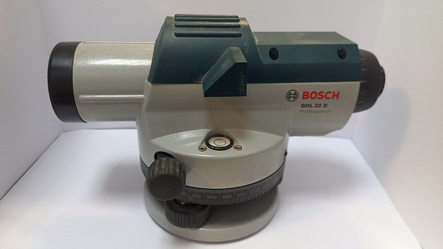 Оптичний нівелір Bosch GOL 32 D Professional 0