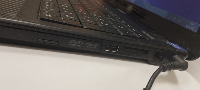 Ноутбук Asus X52N (X52N-SX198D) 1