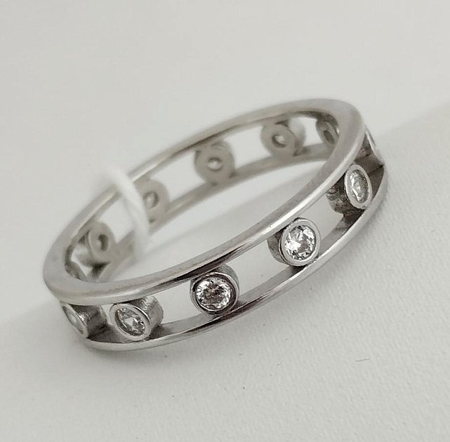 Серебряное кольцо с цирконием (33930625) 0