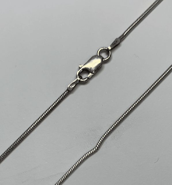 Серебряная цепь с плетением Снейк (33311919) 0