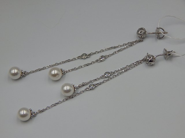 Серебряные серьги с жемчугом и цирконием (33185572) 3