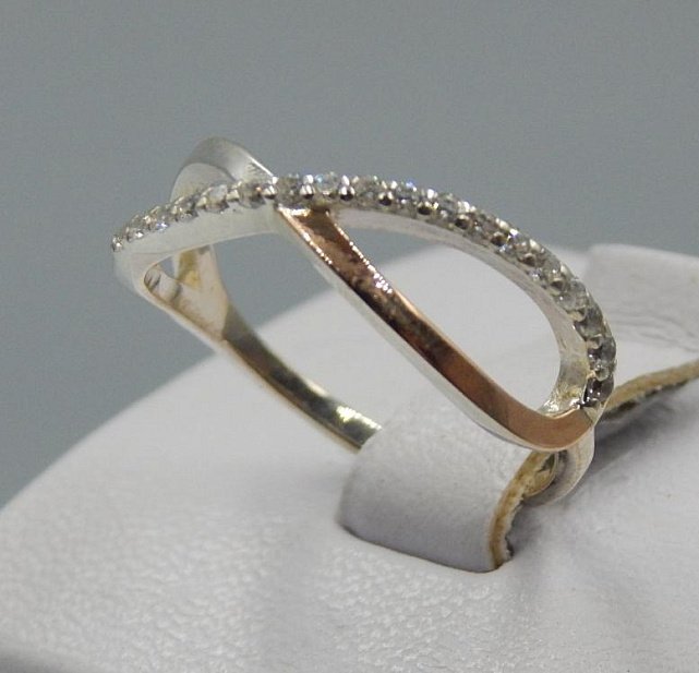 Серебряное кольцо с позолотой и цирконием (32317580) 1