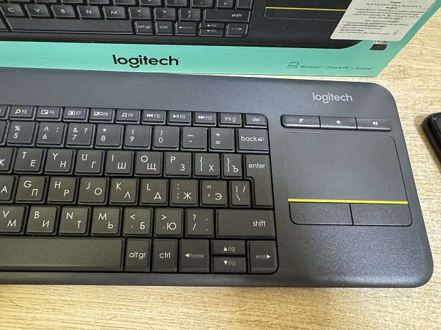 Бездротова клавіатура Logitech K400 Plus 2
