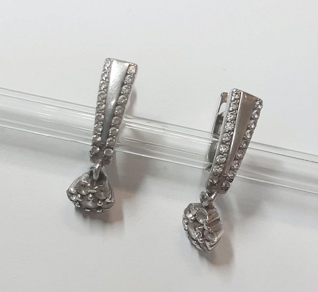 Серебряные серьги с цирконием (33632588) 0