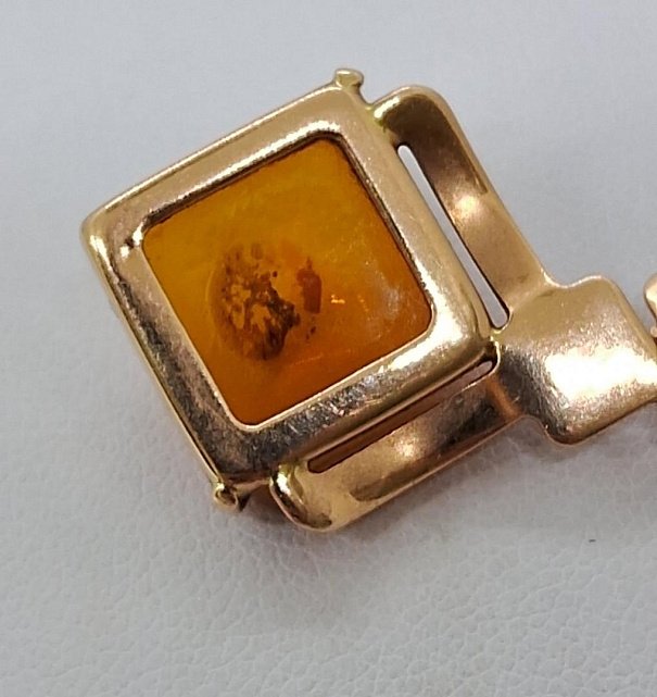 Кулон из красного золота с янтарем (32119522) 3