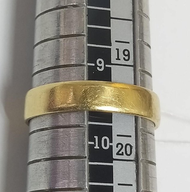 Обручка з жовтого золота (33697539) 1