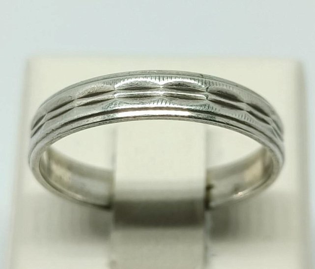 Серебряное кольцо (33596493) 0