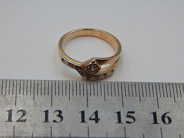 Кольцо из красного и белого золота с цирконием (32454631) 4