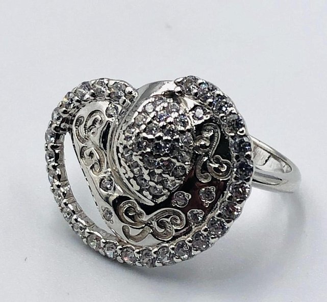 Серебряное кольцо с цирконием (33896495) 1