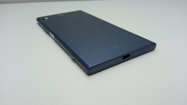 Sony Xperia XZ1 4/64Gb 19
