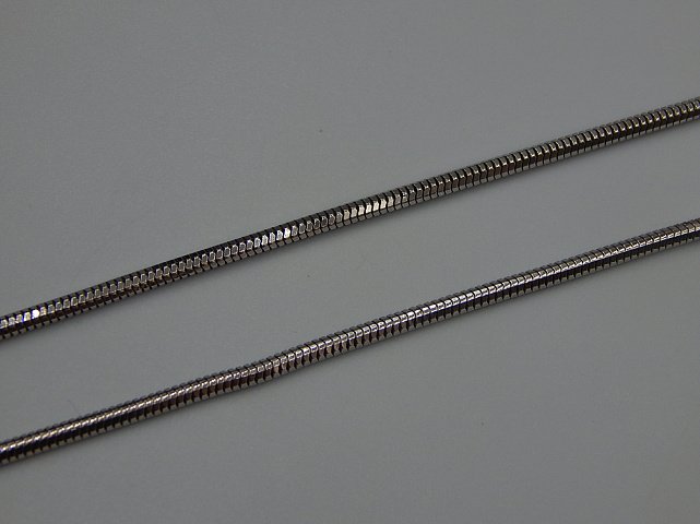 Серебряная цепь с плетением Снейк (33945202) 1