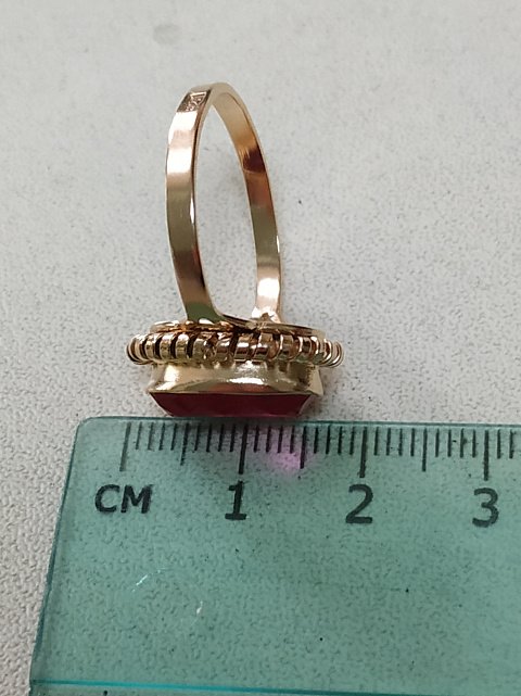 Кольцо из красного золота с корундом (30450399) 4
