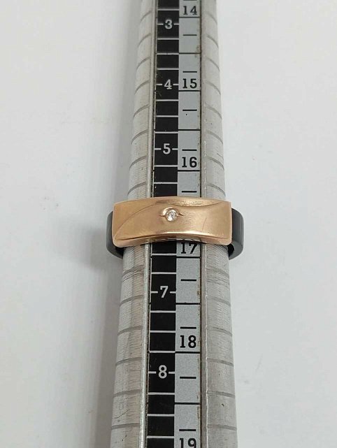 Каучуковое кольцо с золотой вставкой и цирконием (33689731) 3
