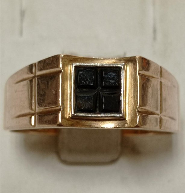 Перстень із червоного золота з оніксом (33589242)  0